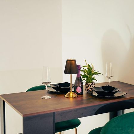 La Grande Bellezza Bed & Breakfast Taranto Bagian luar foto