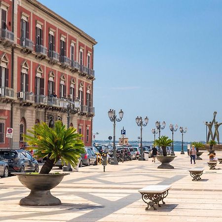 La Grande Bellezza Bed & Breakfast Taranto Bagian luar foto