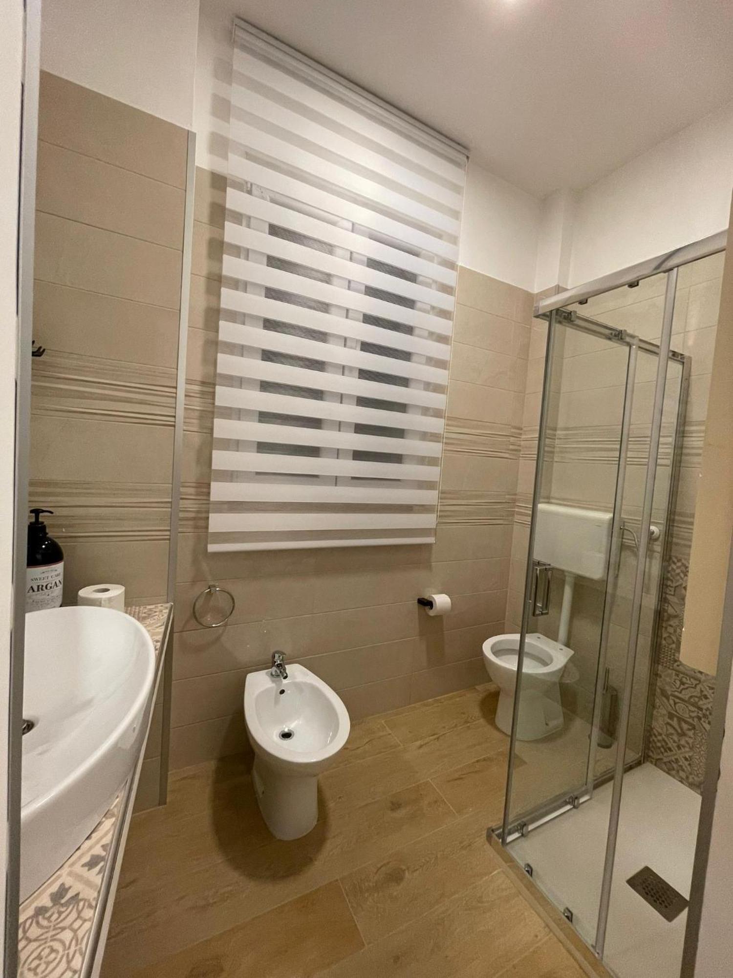 La Grande Bellezza Bed & Breakfast Taranto Bagian luar foto